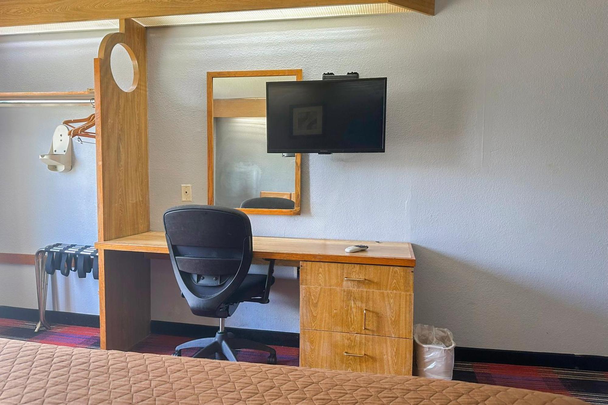 Classic Inn By Oyo I- 240 Near Memphis Airport エクステリア 写真