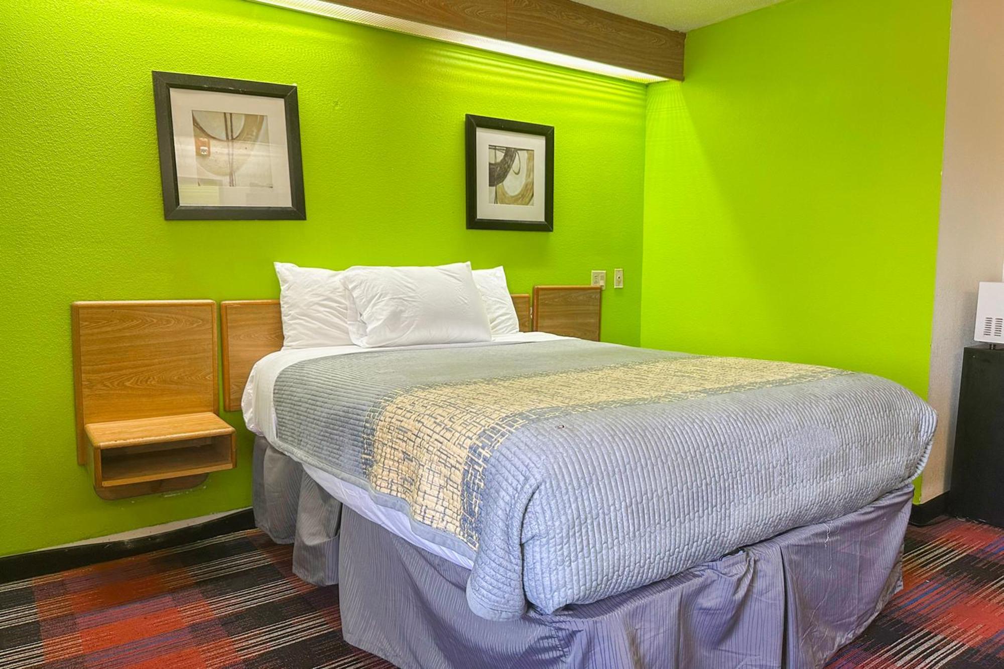 Classic Inn By Oyo I- 240 Near Memphis Airport エクステリア 写真