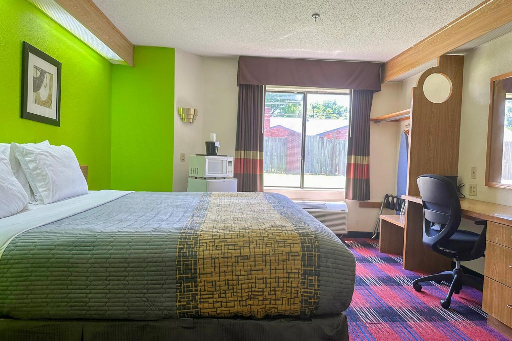 Classic Inn By Oyo I- 240 Near Memphis Airport エクステリア 写真