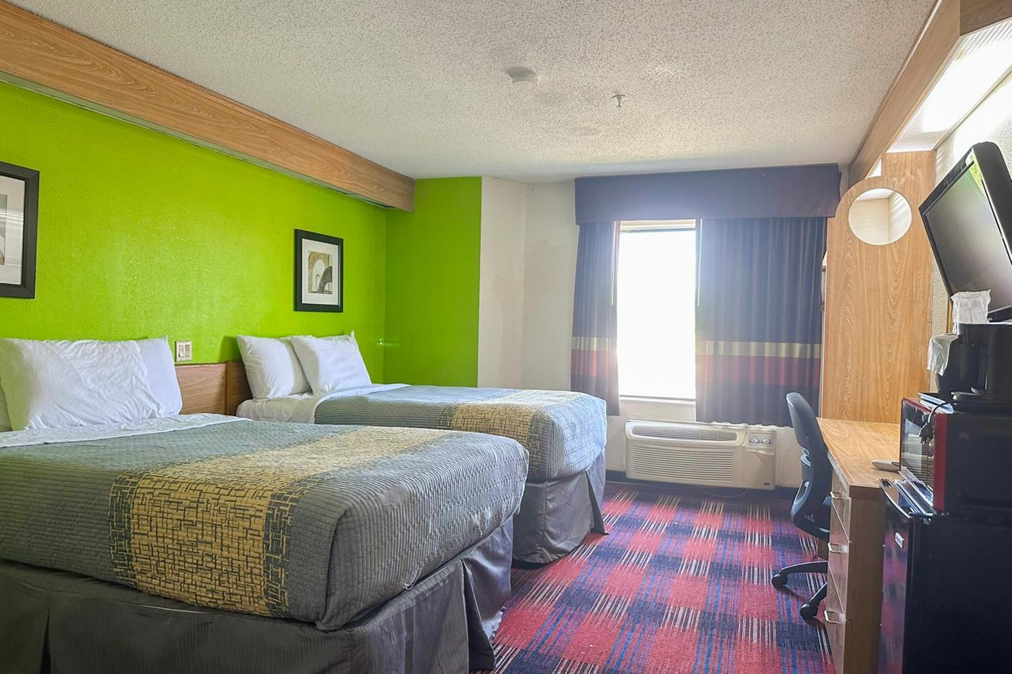 Classic Inn By Oyo I- 240 Near Memphis Airport エクステリア 写真